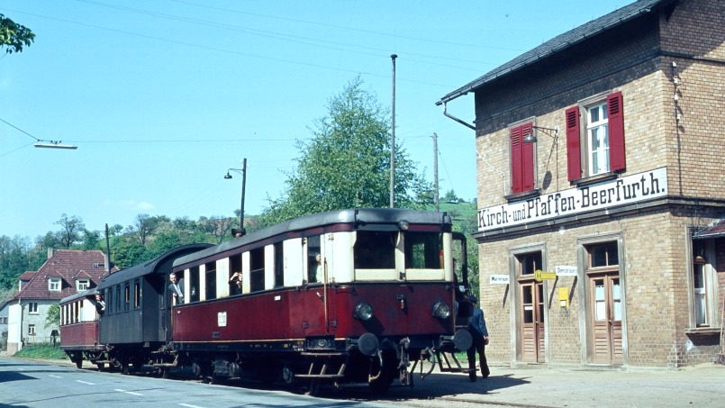 10. Oktober 2025: 84. MEC 01 Medienabend - Hannes Holz-Koberg: "Odenwälder Lieschen", die Gersprenztalbahn von Reinheim nach Reichelsheim einst und jetzt - Foto: Dr. Brüning 10. Oktober 2025: 84. MEC 01 Medienabend - Hannes Holz-Koberg: "Odenwälder Lieschen", die Gersprenztalbahn von Reinheim nach Reichelsheim einst und jetzt - Foto: Dr. Brüning